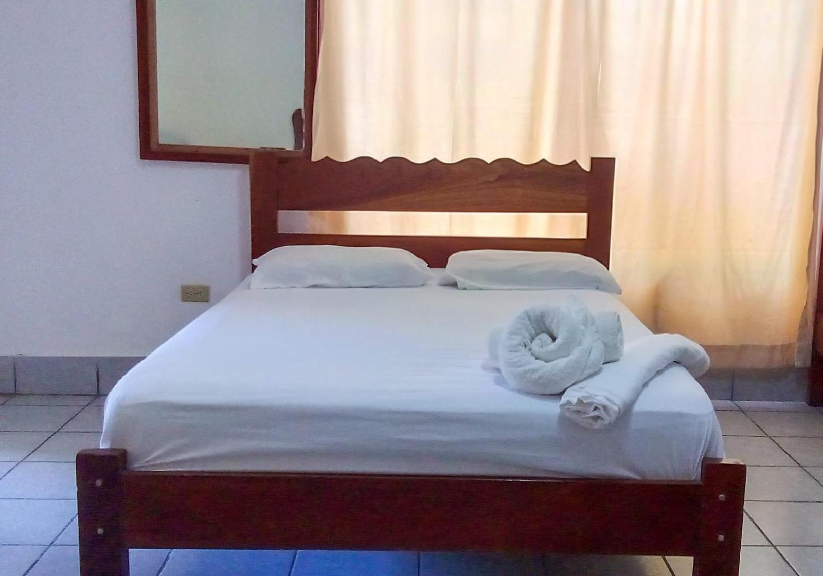 Hotel Ometepetl Moyogalpa Ngoại thất bức ảnh