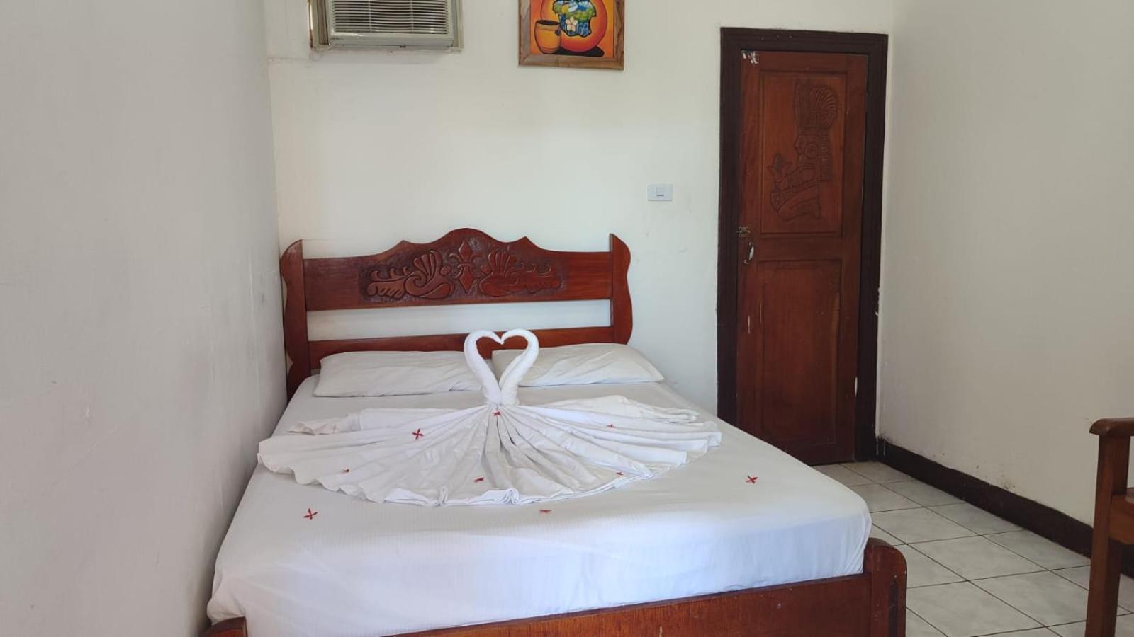 Hotel Ometepetl Moyogalpa Ngoại thất bức ảnh