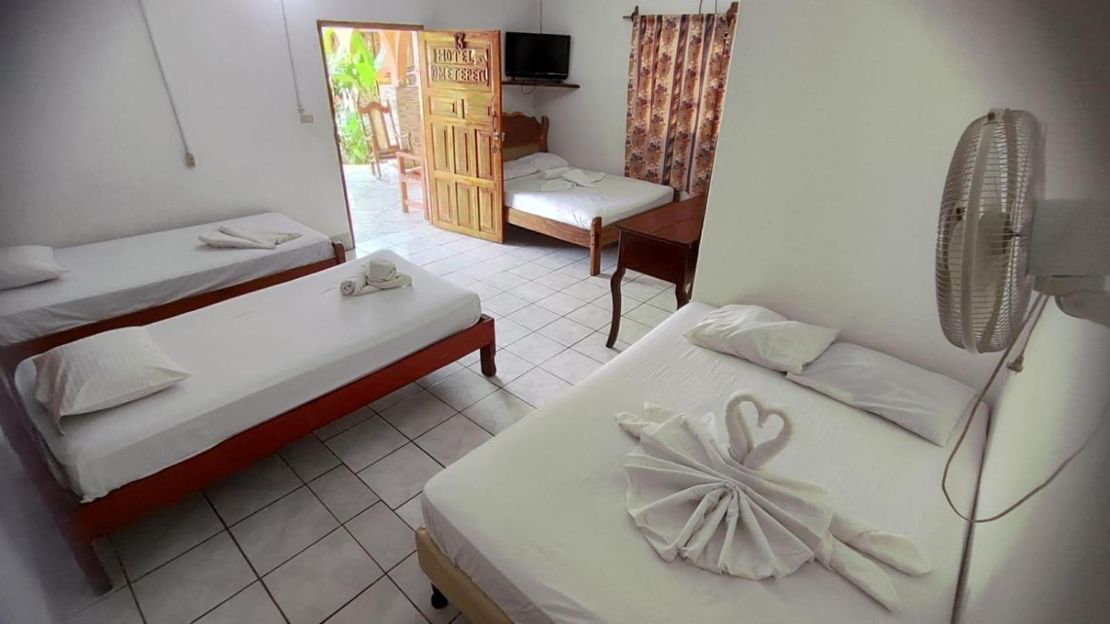 Hotel Ometepetl Moyogalpa Ngoại thất bức ảnh
