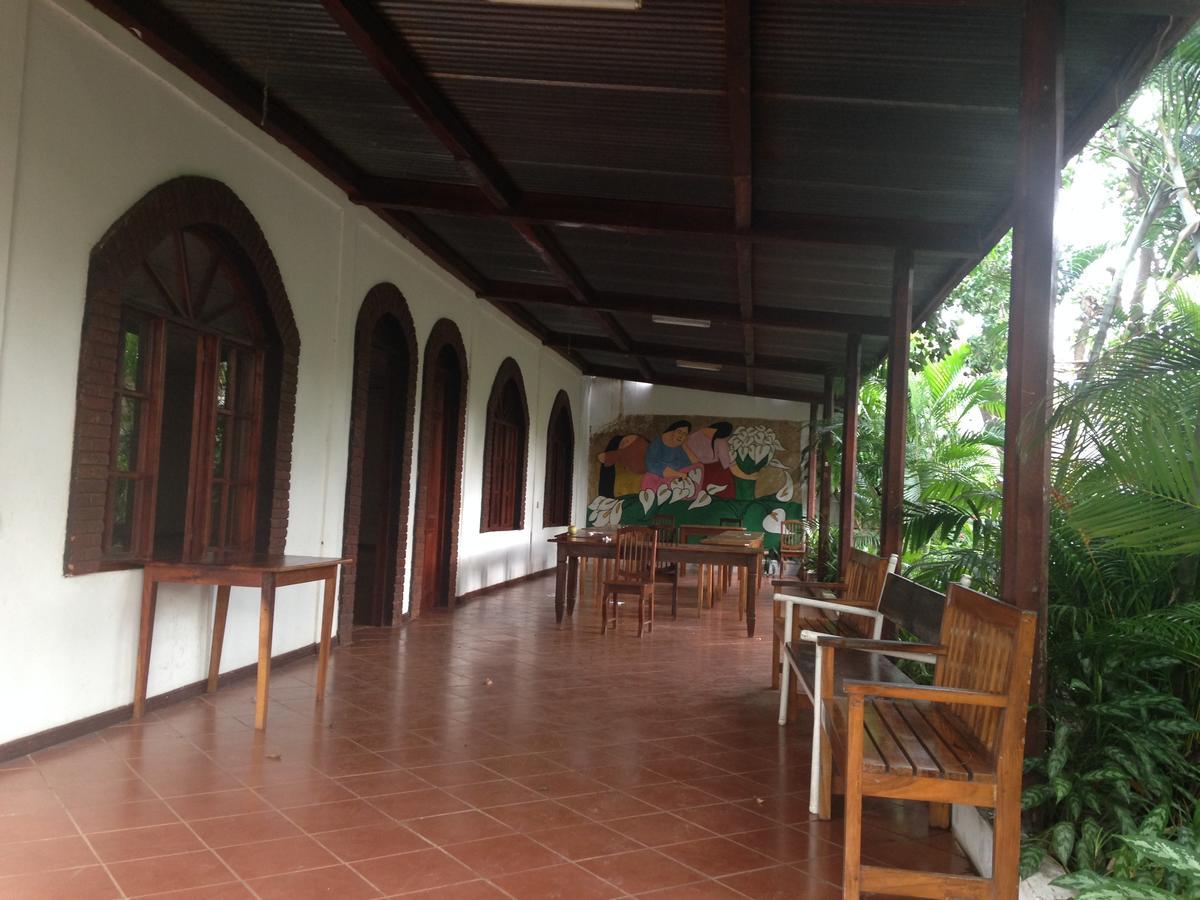 Hotel Ometepetl Moyogalpa Ngoại thất bức ảnh